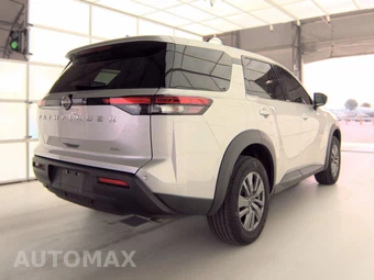 2024 Nissan Pathfinder S – miniatura 5