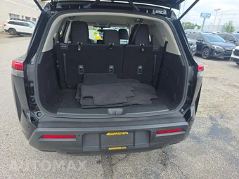 2024 Nissan Pathfinder S - miniatura 15