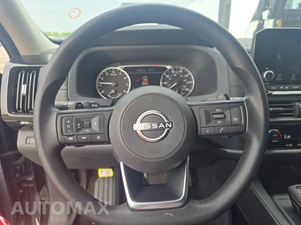 2024 Nissan Pathfinder S – miniatura 10