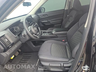 2024 Nissan Pathfinder S – miniatura 7