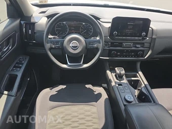2024 Nissan Pathfinder S - miniatura 12