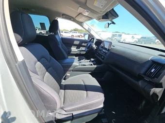 2024 Nissan Pathfinder S – miniatura 17