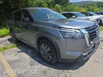 2024 Nissan Pathfinder S – miniatura 3