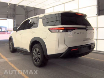 2024 Nissan Pathfinder S – miniatura 2