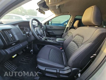 2024 Nissan Pathfinder S – miniatura 5