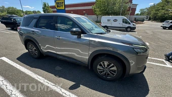 2024 Nissan Pathfinder S - miniatura 5