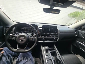 2024 Nissan Pathfinder SL - miniatura 11