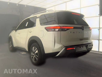 2024 Nissan Pathfinder SL - miniatura 6