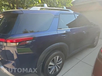 2024 Nissan Pathfinder SL – miniatura 4