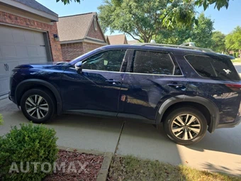 2024 Nissan Pathfinder SL – miniatura 8