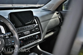 2024 Nissan Pathfinder SL - miniatura 9