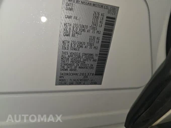2024 Nissan Pathfinder SL - miniatura 16