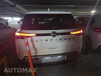 2024 Nissan Pathfinder SL - miniatura 6