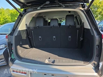 2024 Nissan Pathfinder SL - miniatura 18