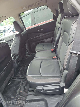 2024 Nissan Pathfinder SL – miniatura 13