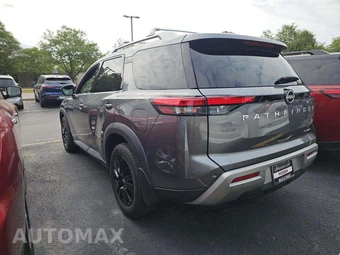 2024 Nissan Pathfinder SL – miniatura 2