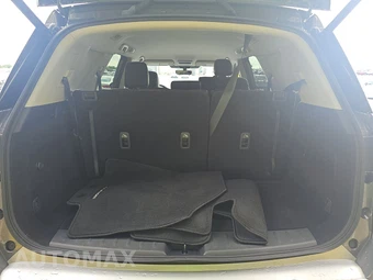 2024 Nissan Pathfinder SL – miniatura 17