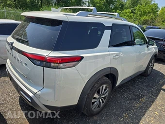 2024 Nissan Pathfinder SL – miniatura 4