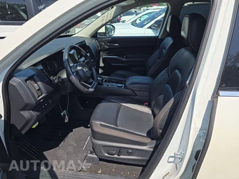 2024 Nissan Pathfinder SL – miniatura 7