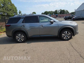 2024 Nissan Pathfinder SL - miniatura 4