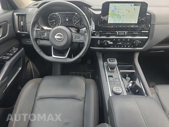 2024 Nissan Pathfinder SL - miniatura 12