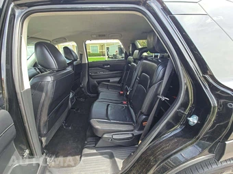 2024 Nissan Pathfinder SL - miniatura 10