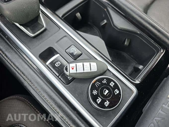 2024 Nissan Pathfinder SL - miniatura 5
