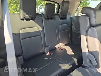 2024 Nissan Pathfinder SL – miniatura 15