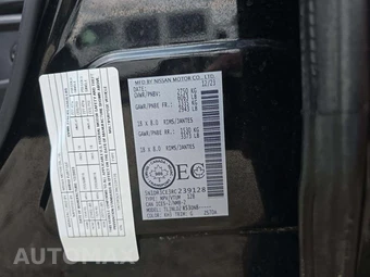 2024 Nissan Pathfinder SL – miniatura 2
