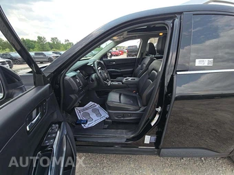 2024 Nissan Pathfinder SL – miniatura 3
