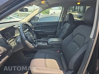 2024 Nissan Pathfinder SV – miniatura 13