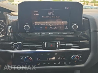 2024 Nissan Pathfinder SV – miniatura 22