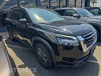 2024 Nissan Pathfinder SV – miniatura 3