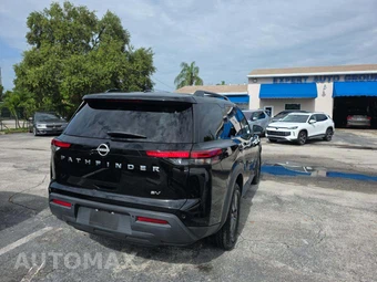 2024 Nissan Pathfinder SV - miniatura 3