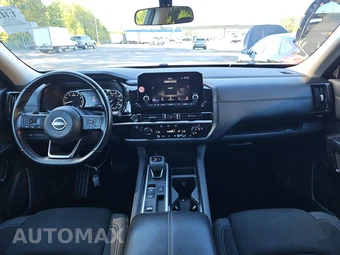 2024 Nissan Pathfinder SV – miniatura 11