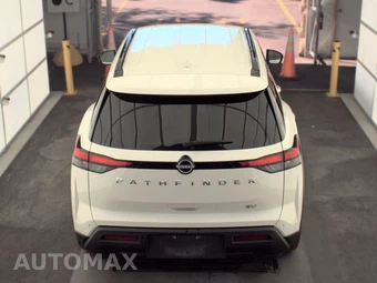 2024 Nissan Pathfinder SV – miniatura 5