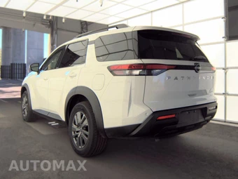 2024 Nissan Pathfinder SV – miniatura 6