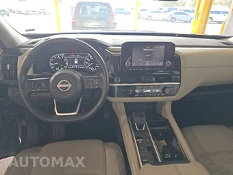 2024 Nissan Pathfinder SV – miniatura 11