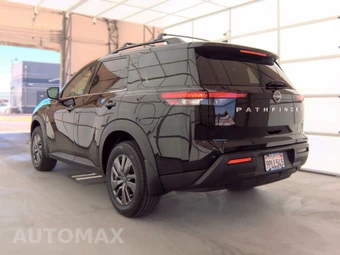 2024 Nissan Pathfinder SV - miniatura 6