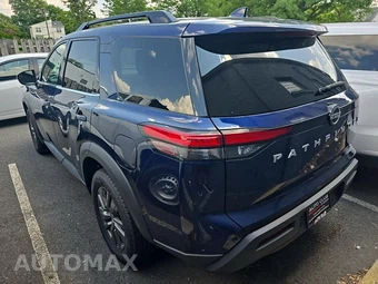 2024 Nissan Pathfinder SV – miniatura 6