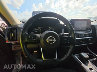 2024 Nissan Pathfinder SV – miniatura 16