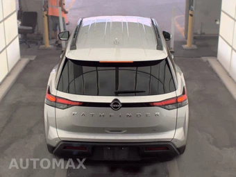 2024 Nissan Pathfinder SV – miniatura 6