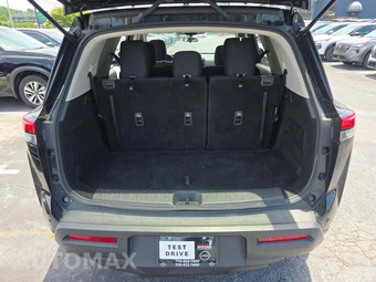 2024 Nissan Pathfinder SV – miniatura 15