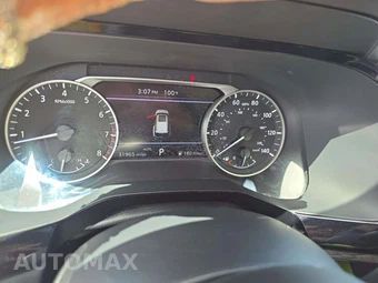 2024 Nissan Pathfinder SV – miniatura 9