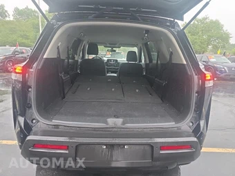 2024 Nissan Pathfinder SV - miniatura 18