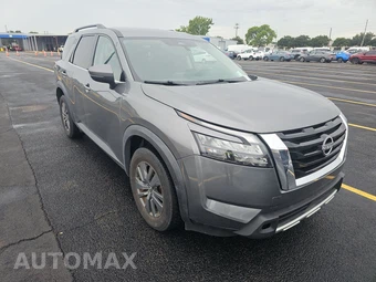 2024 Nissan Pathfinder SV – miniatura 3