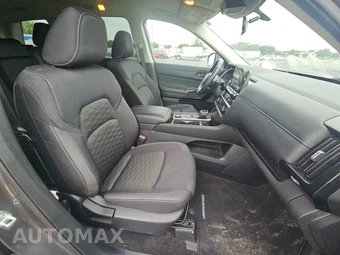 2024 Nissan Pathfinder SV – miniatura 8