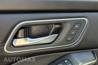2024 Nissan Rogue Platinum - miniatura 30