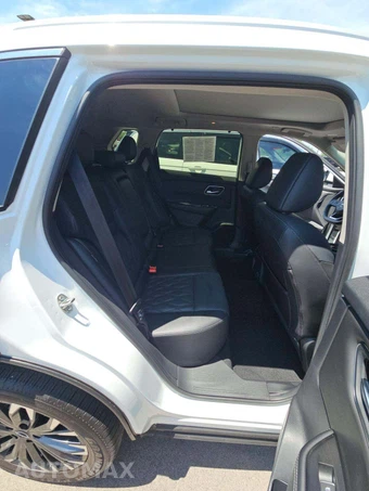 2024 Nissan Rogue Platinum – miniatura 16