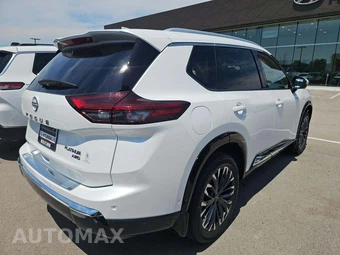 2024 Nissan Rogue Platinum – miniatura 3